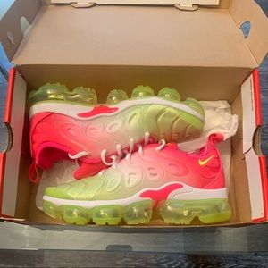 Women’s Vapormax Plus